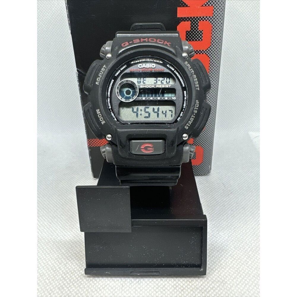 Casio G-Shock DW9052 Men's Black Resin Strap Digital Dial Genuine Watch JNA33